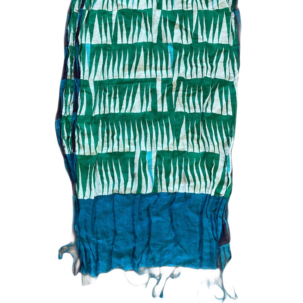 ❤️ GAP BLUE MULTI COLOR FRINGE SCARF